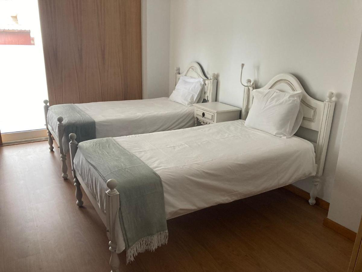 Julio De Matos Guest House Porto Kültér fotó